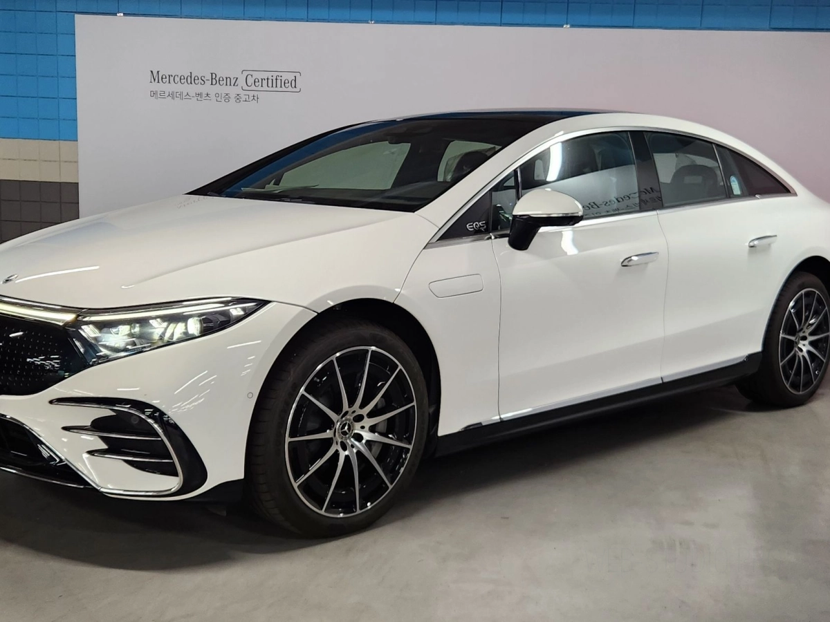 MERCEDES BENZ EQS V297