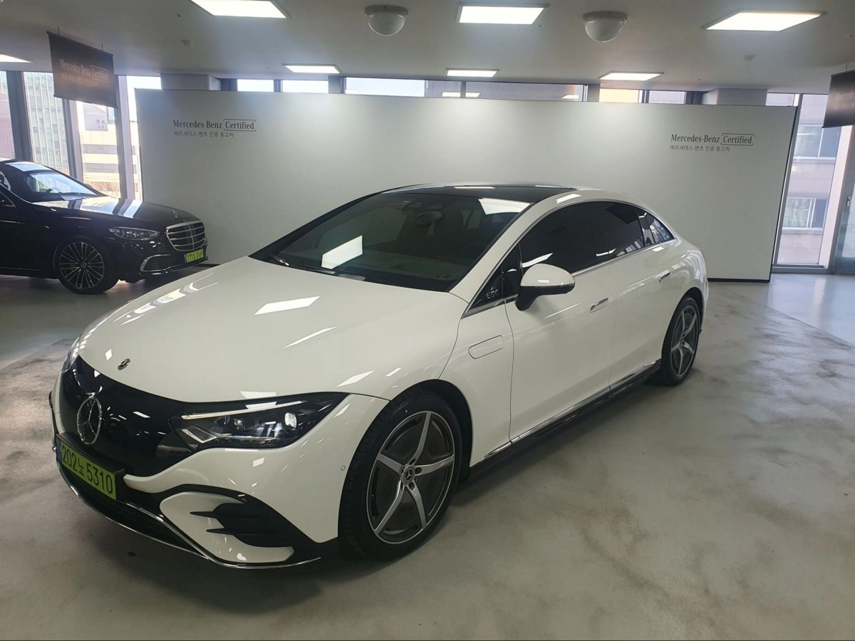 MERCEDES BENZ EQE V295  2023