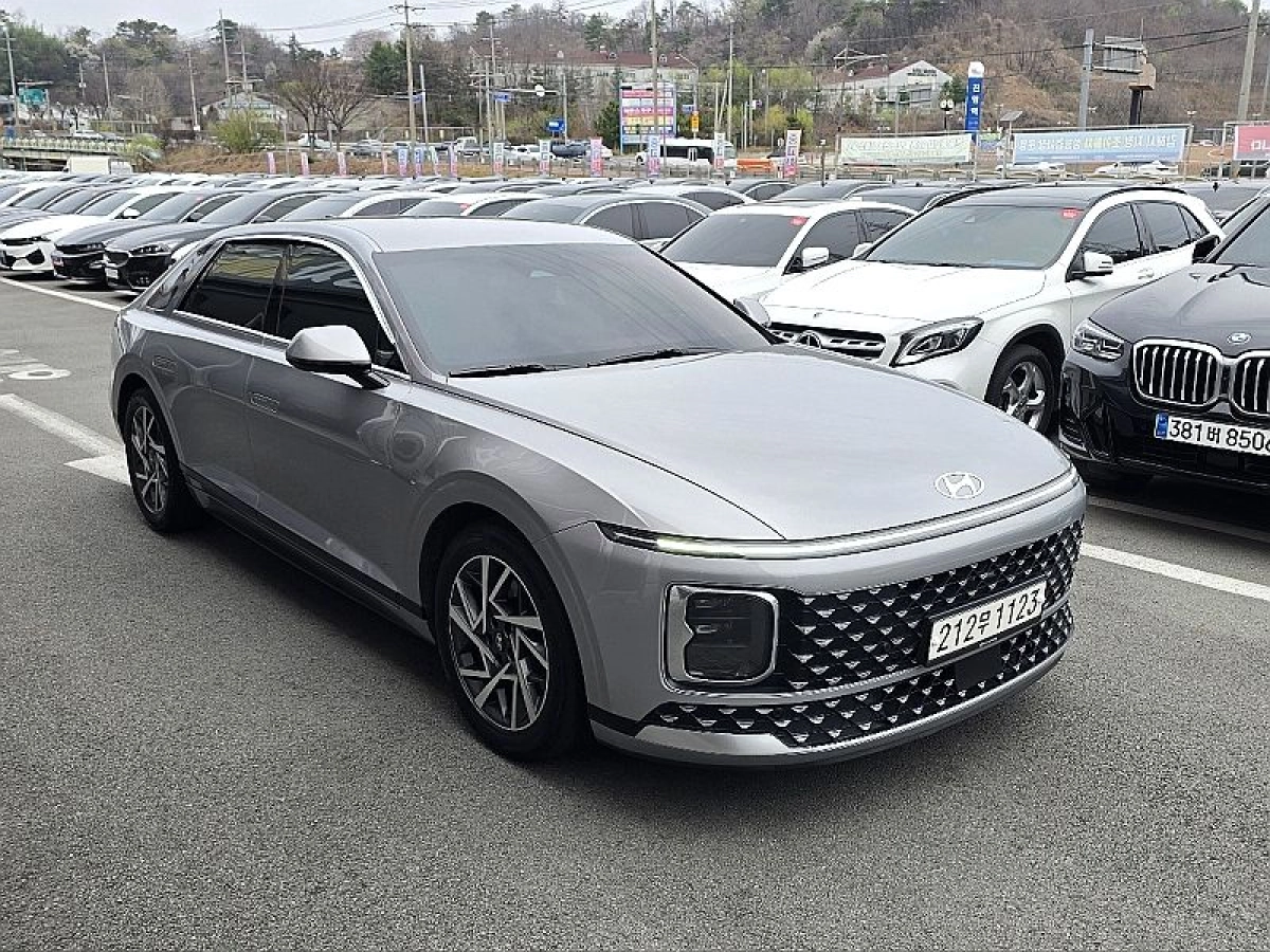 HYUNDAI GRANDEUR GN7