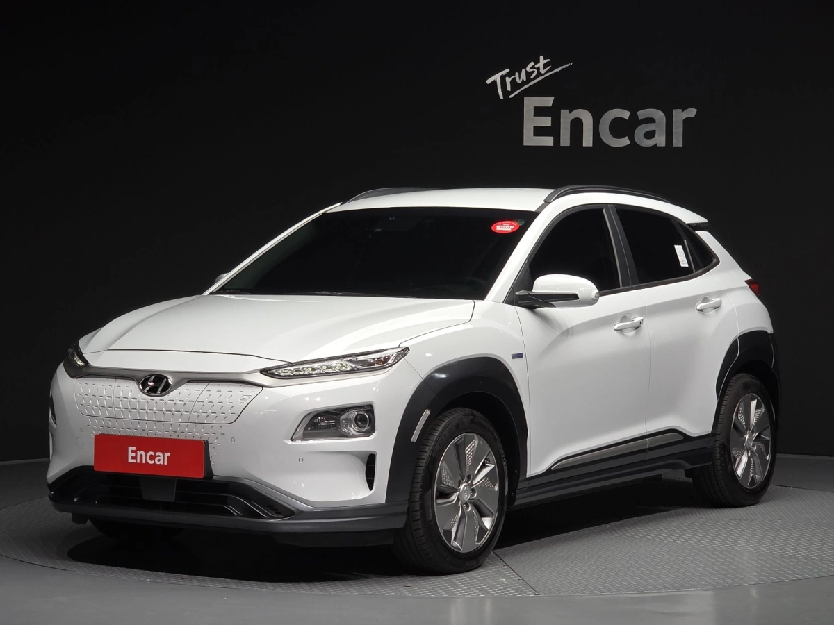 HYUNDAI KONA ELECTRIC