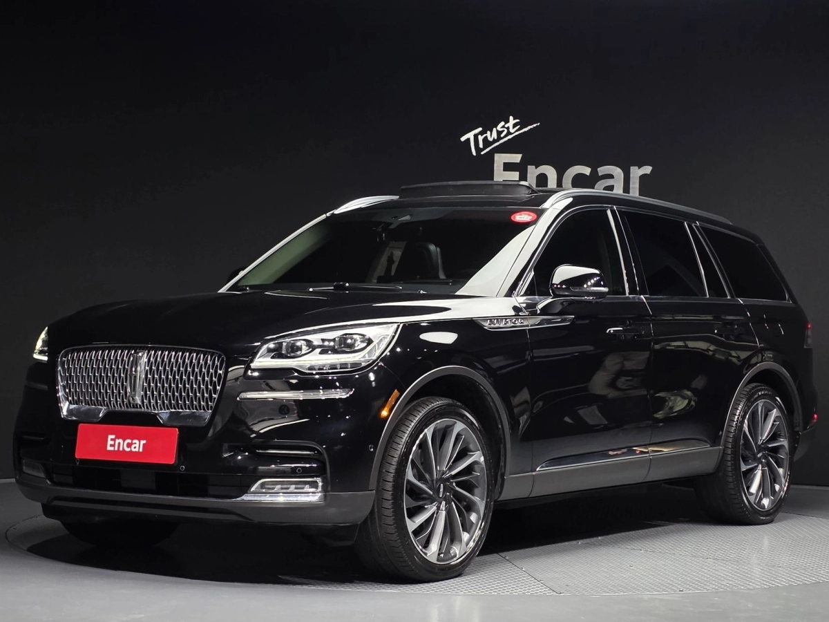 LINCOLN AVIATOR  2021