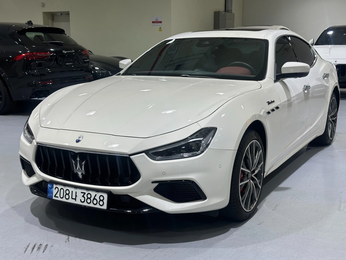 MASERATI GHIBLI  2023