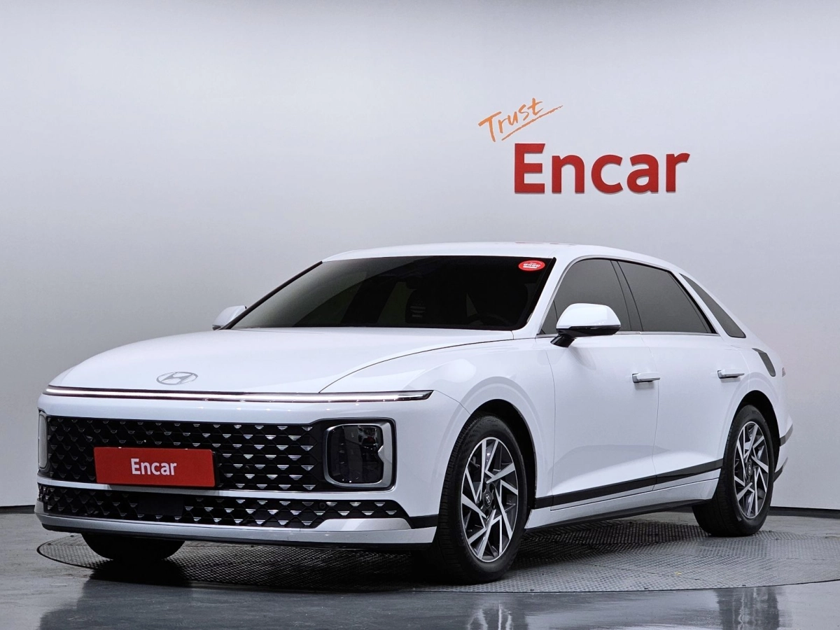 HYUNDAI GRANDEUR GN7  2025