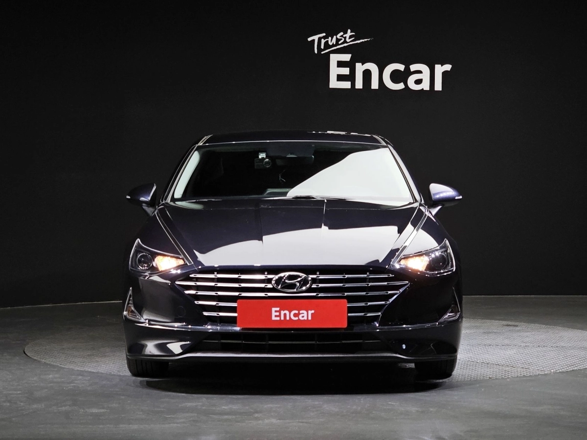 HYUNDAI SONATA HYBRID DN8