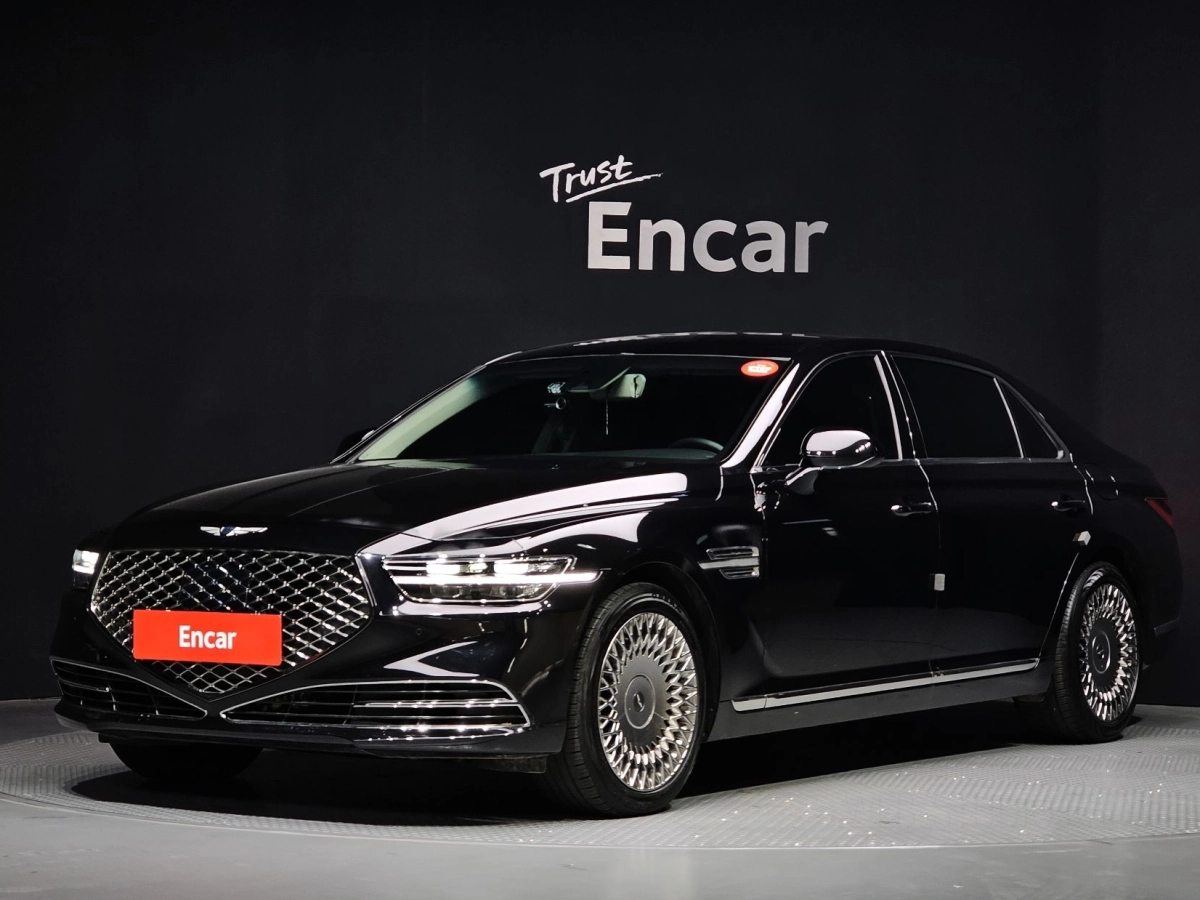 GENESIS G90  2021