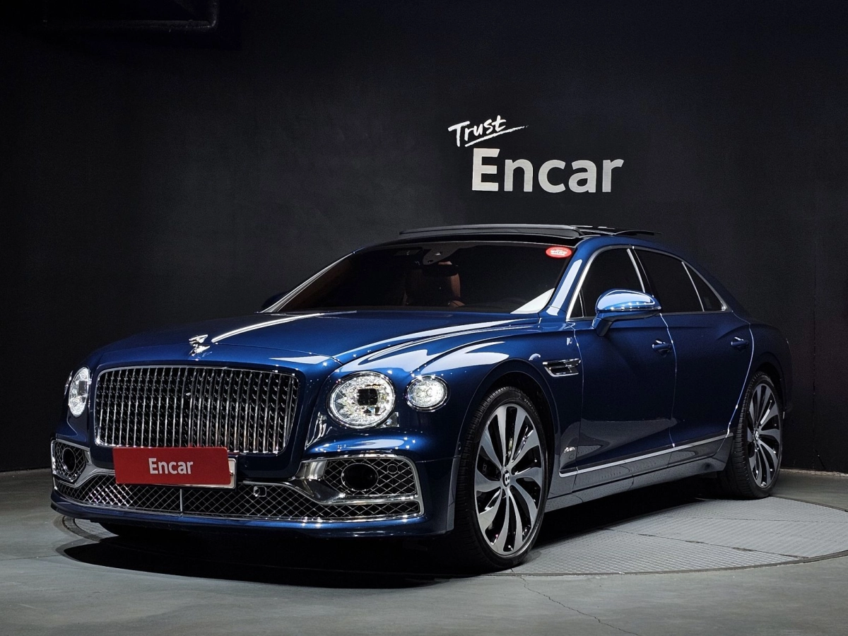 BENTLEY FLYING SPUR 2023