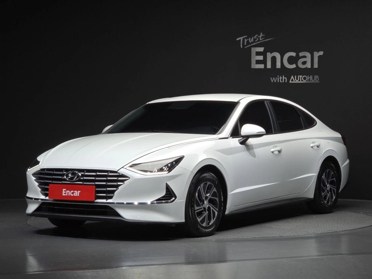 HYUNDAI SONATA HYBRID DN8  2021