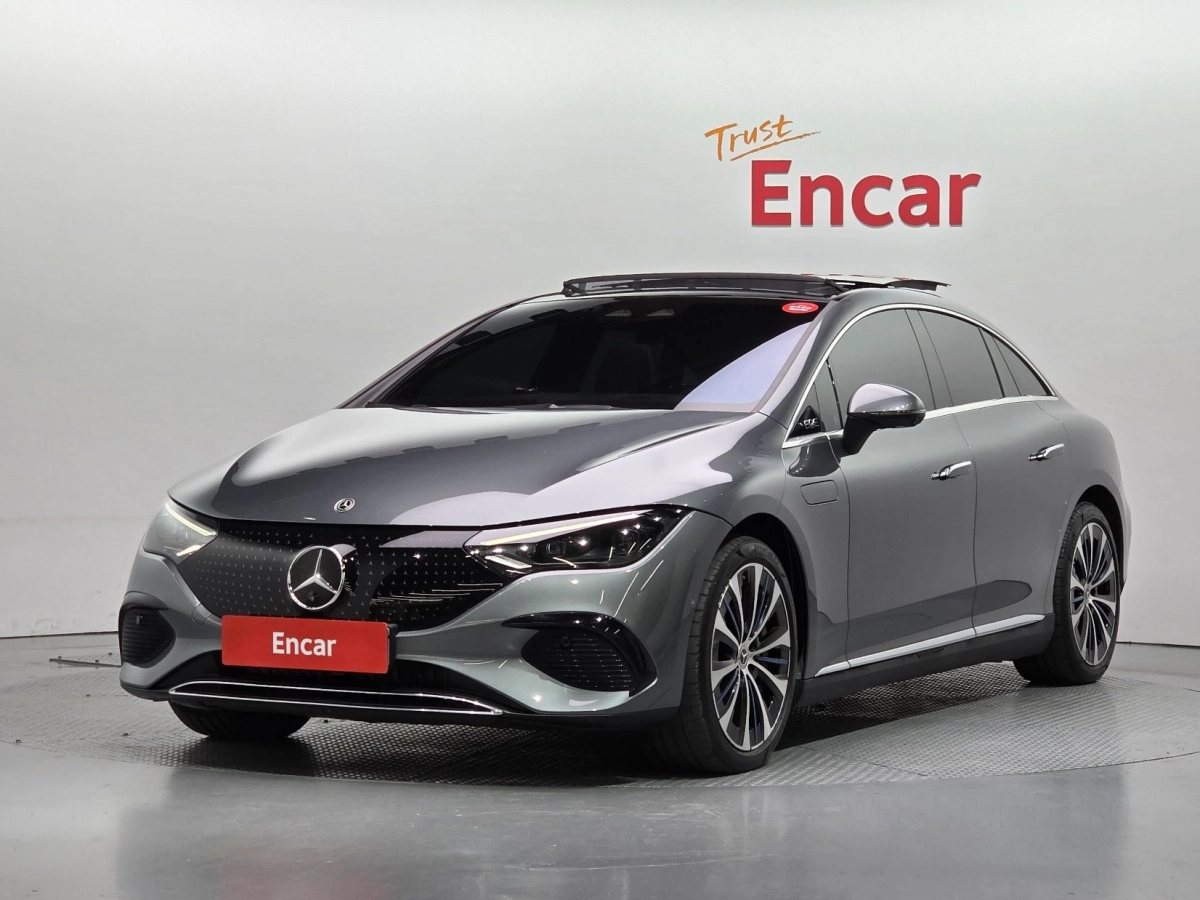 MERCEDES BENZ EQE V295  2022