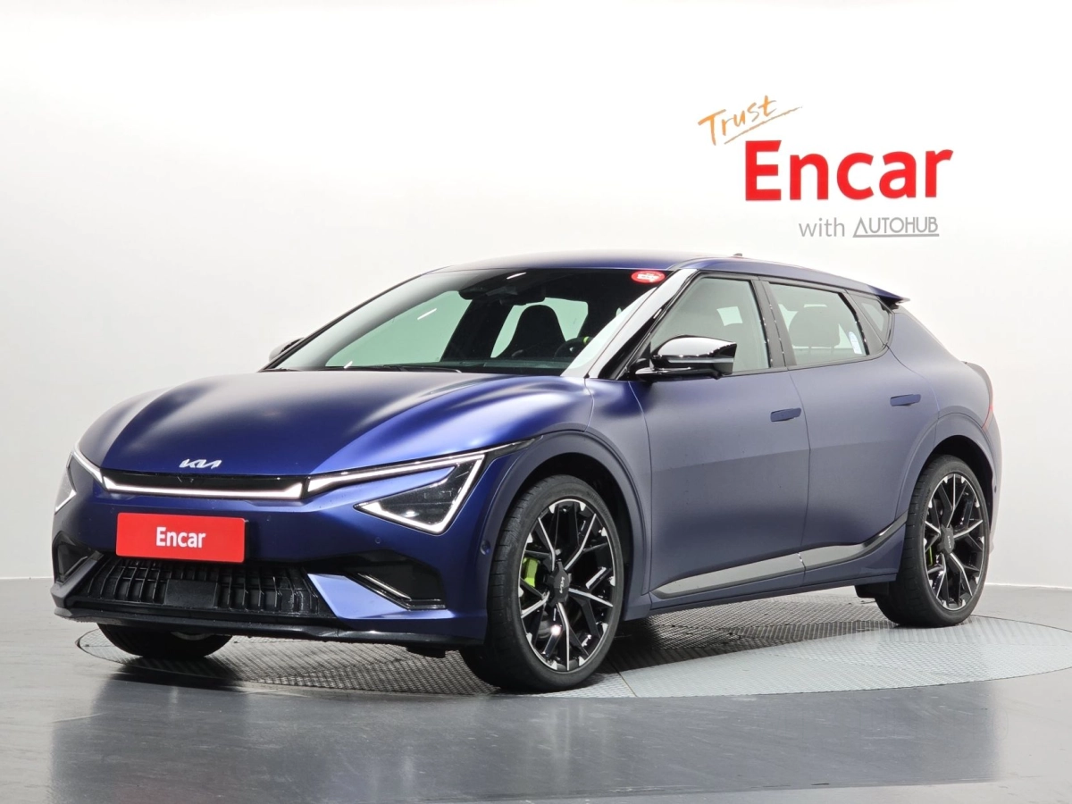 KIA EV6  2025