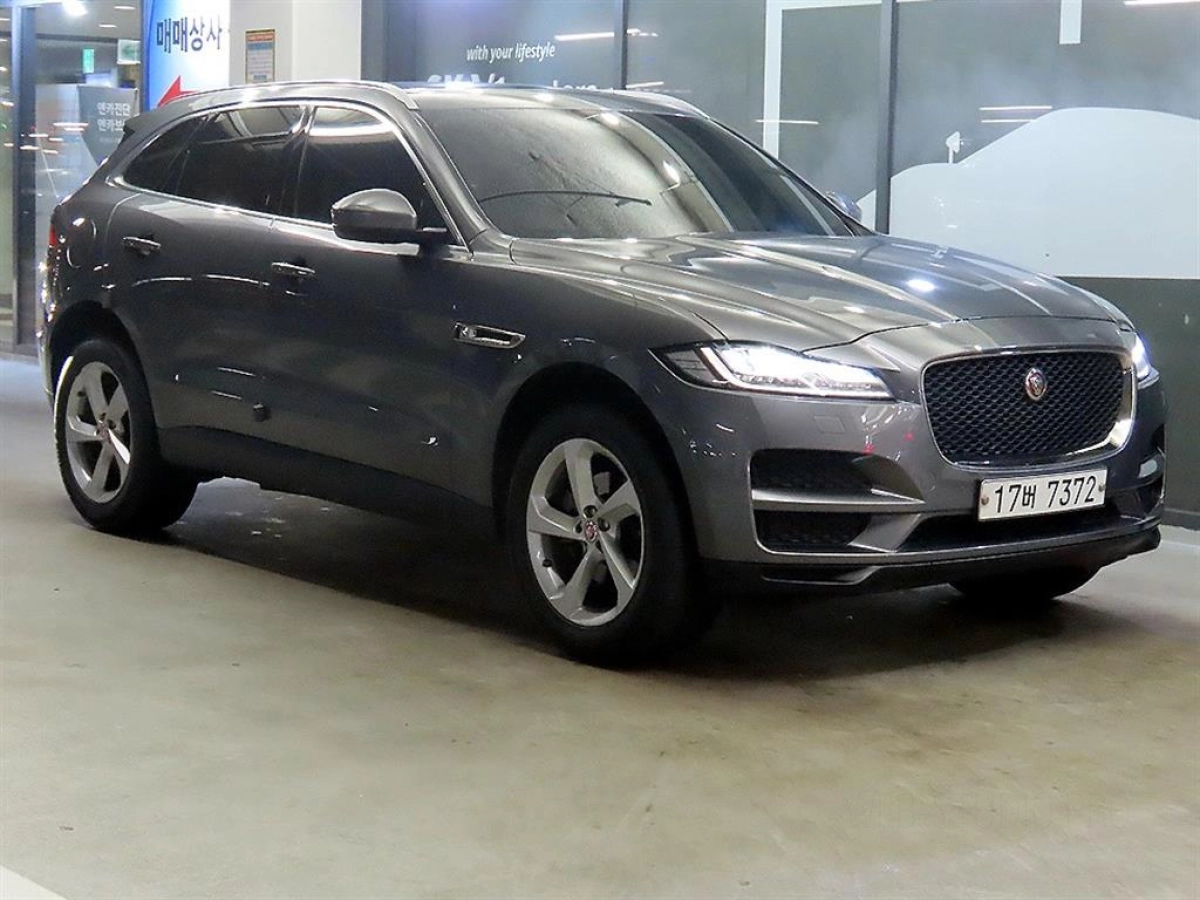 JAGUAR F-PACE  2019