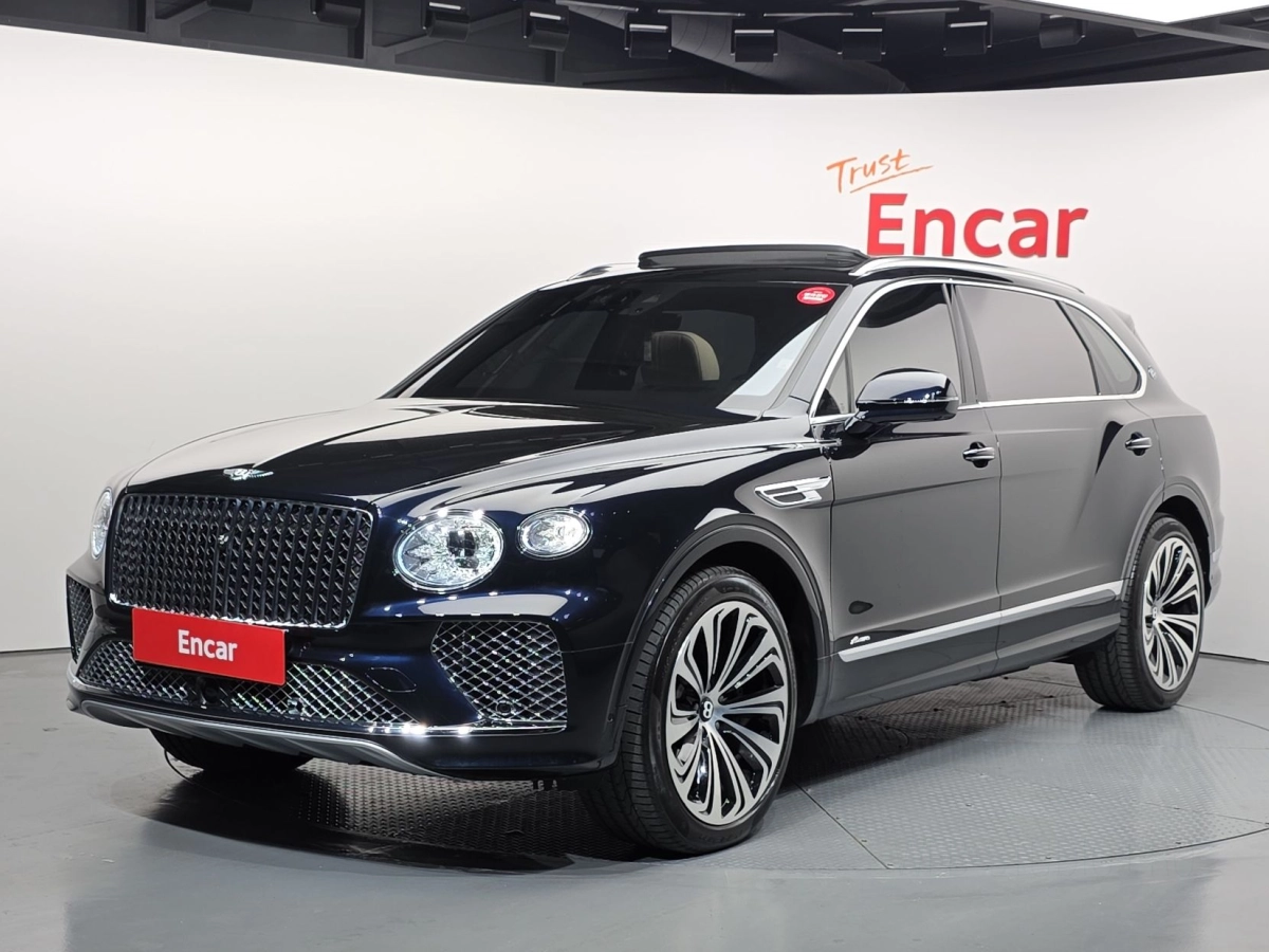 BENTLEY BENTAYGA 2025