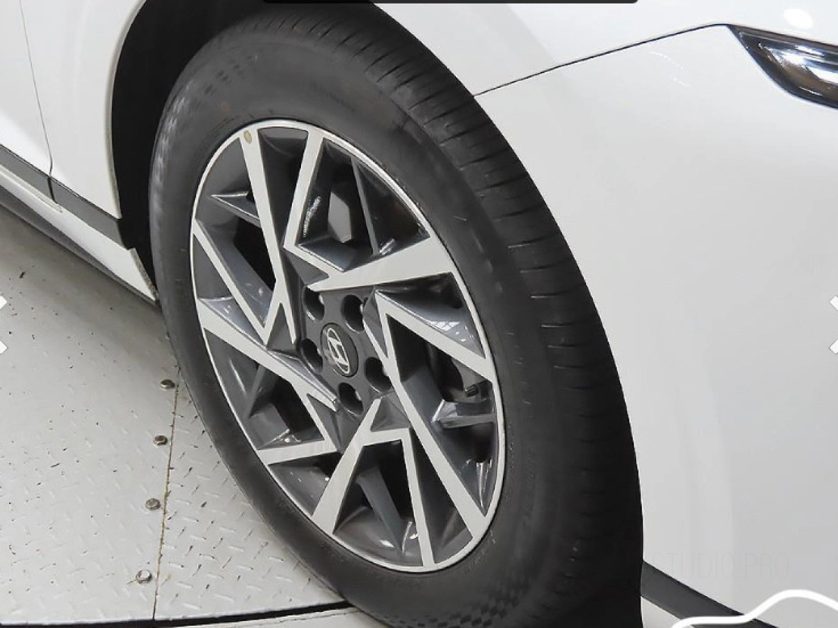 HYUNDAI GRANDEUR GN7