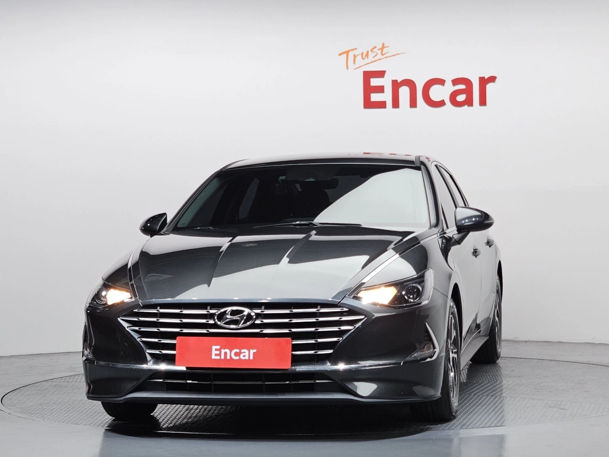 HYUNDAI SONATA HYBRID DN8