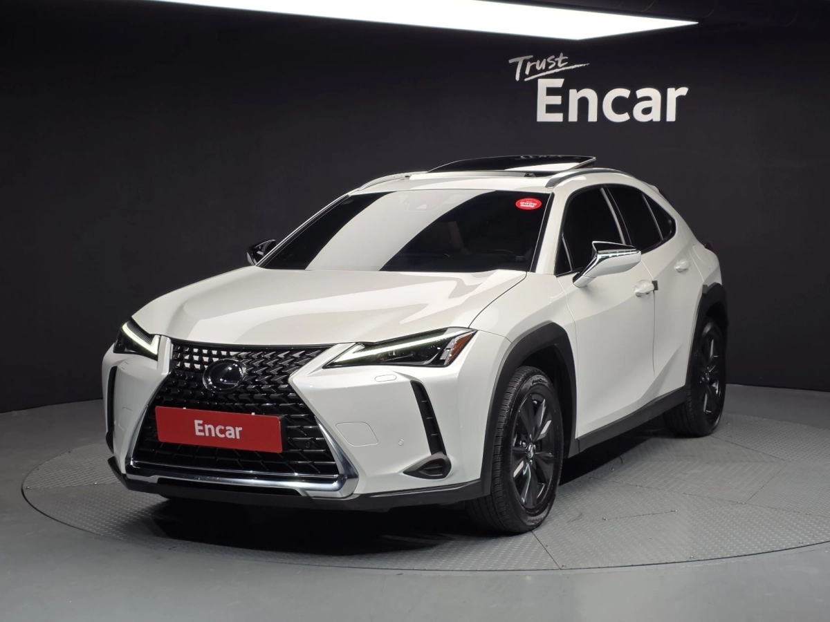 LEXUS UX250H  2023