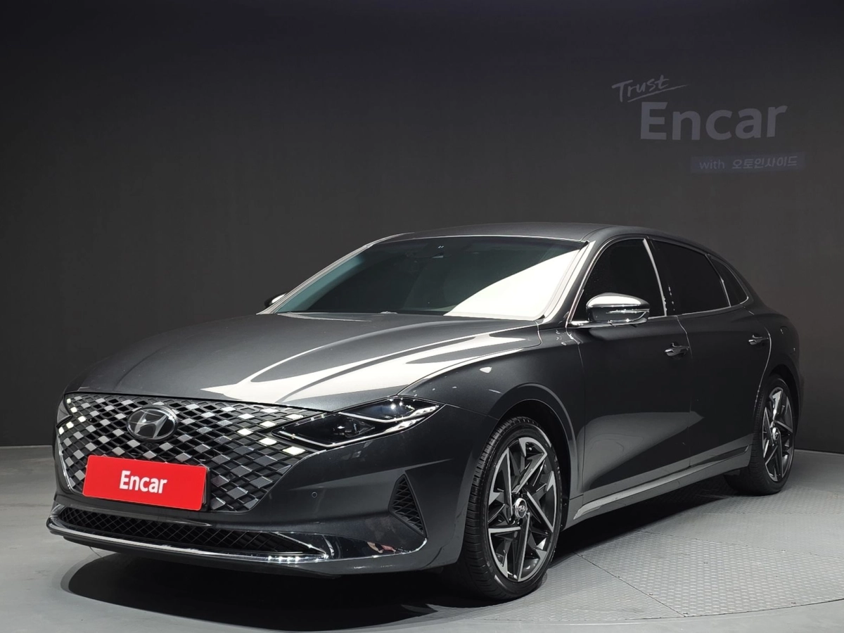 HYUNDAI GRANDEUR IG  2022
