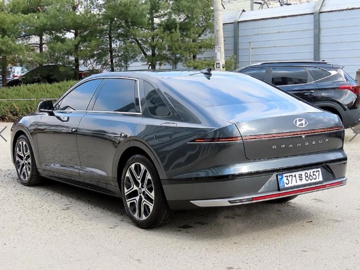 HYUNDAI GRANDEUR GN7