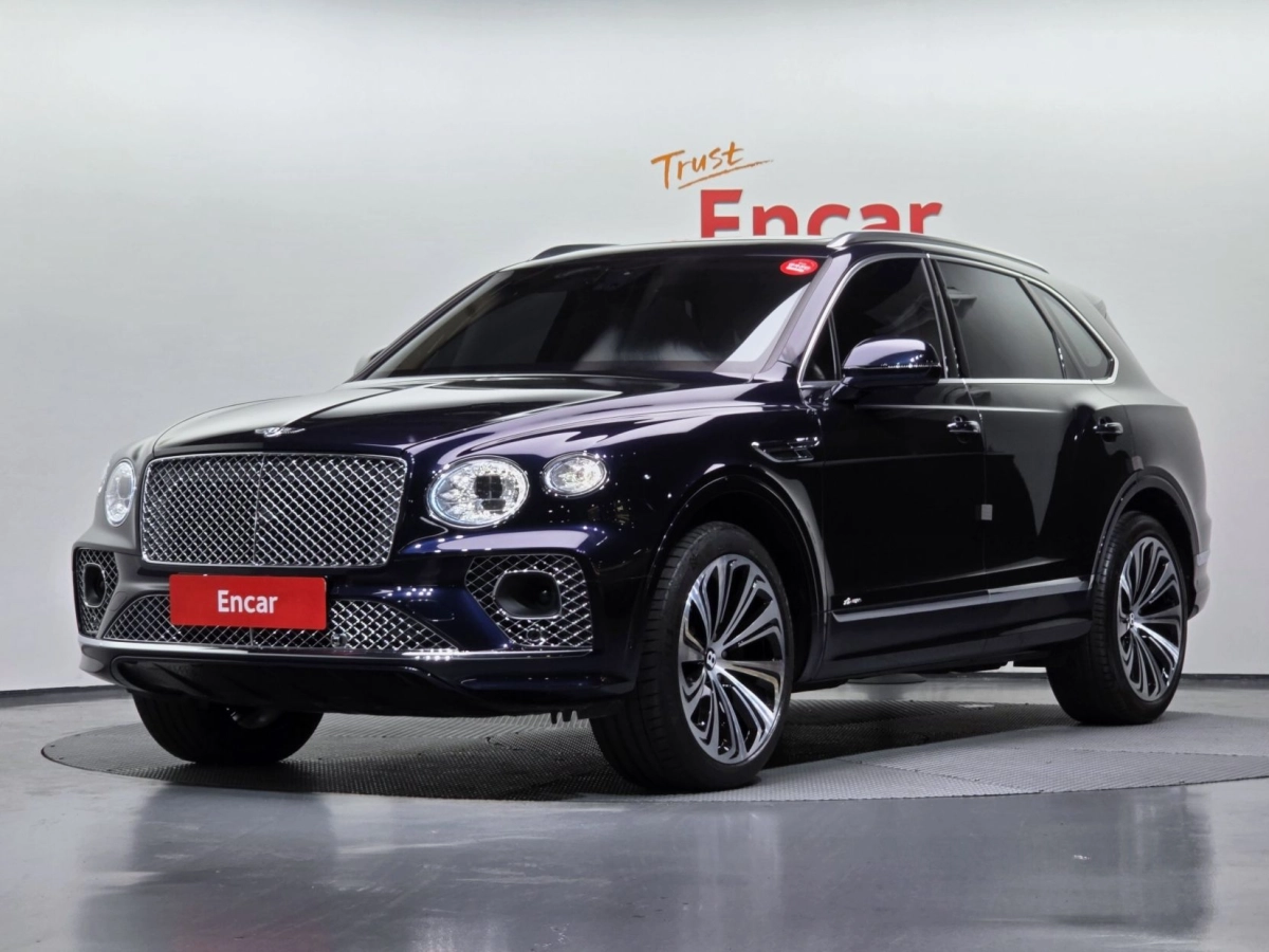 BENTLEY BENTAYGA 2023