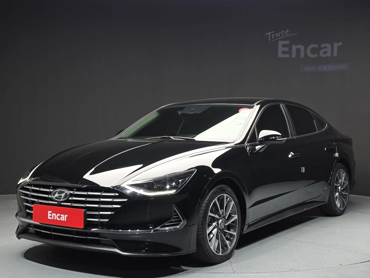 HYUNDAI SONATA HYBRID DN8  2023