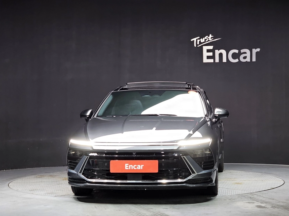 HYUNDAI SONATA DN8 HYBRID