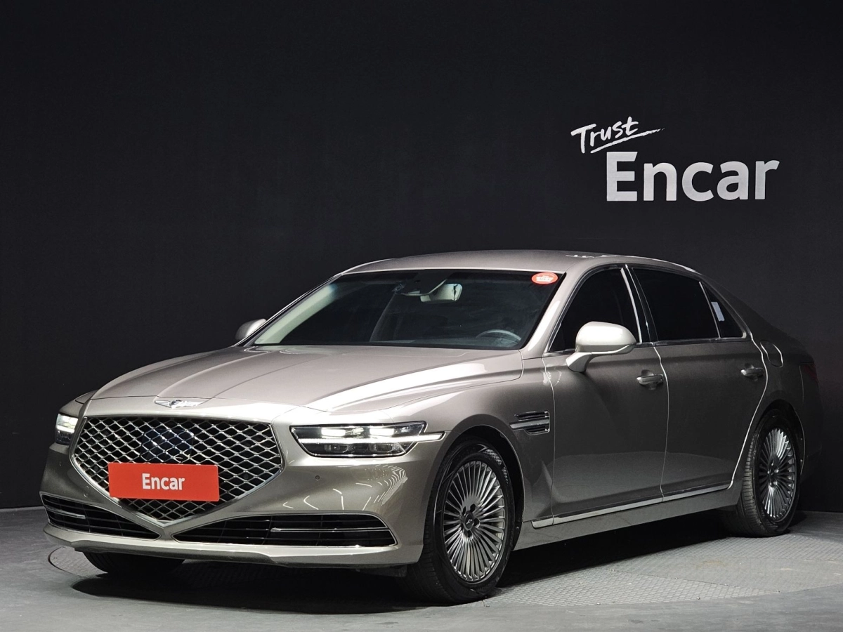 GENESIS G90  2019