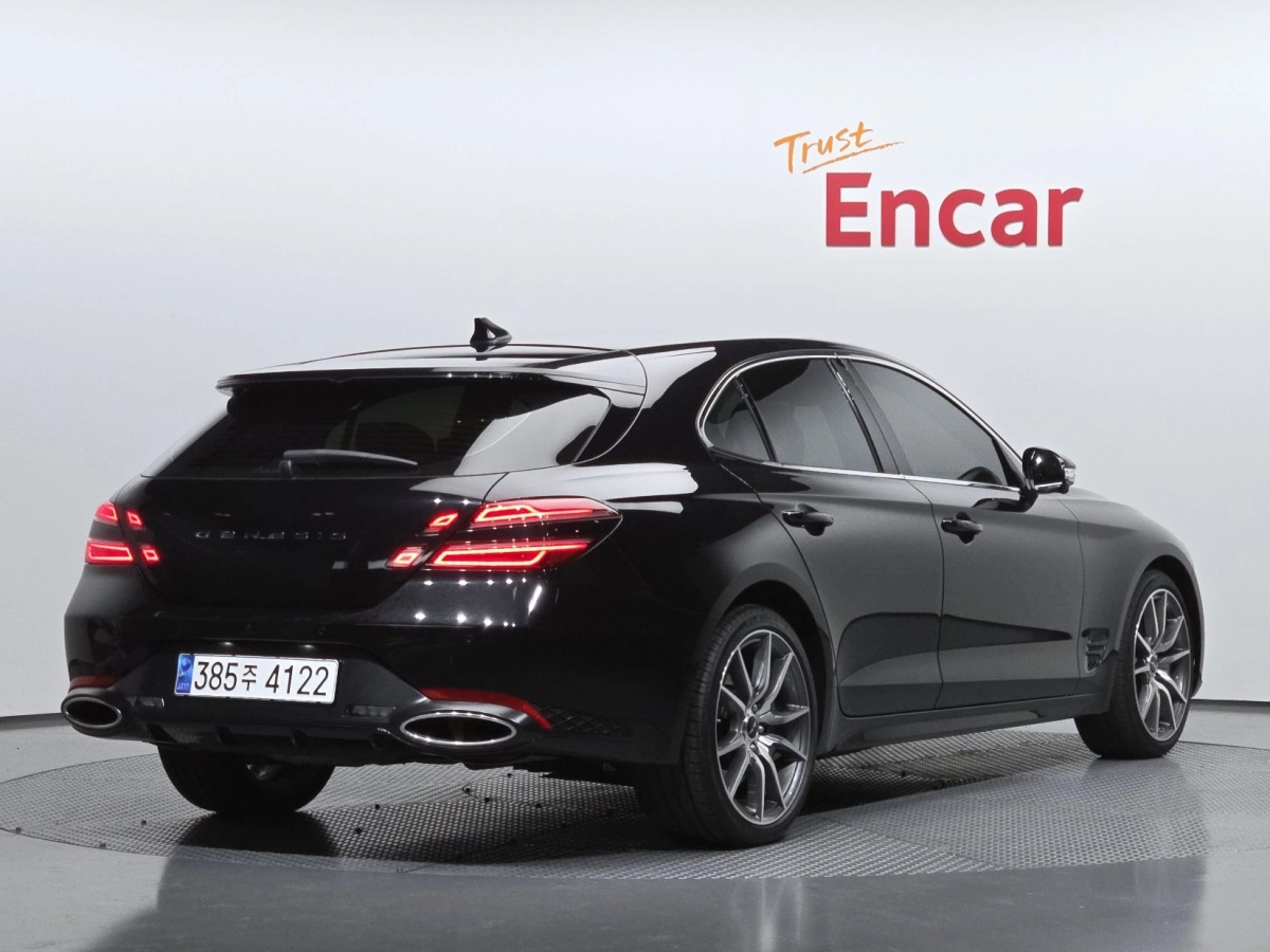 GENESIS G70 SHOOTING BRAKE