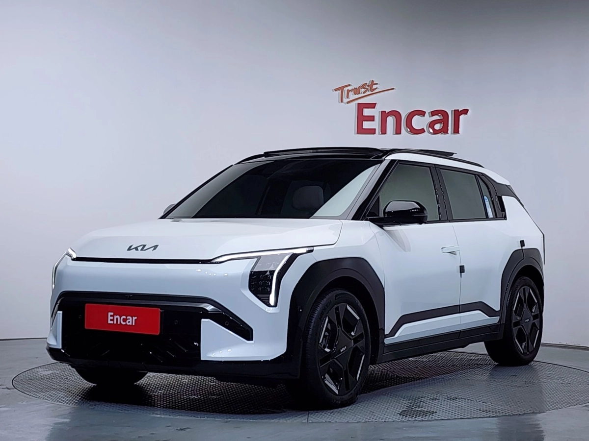 KIA EV3 2025