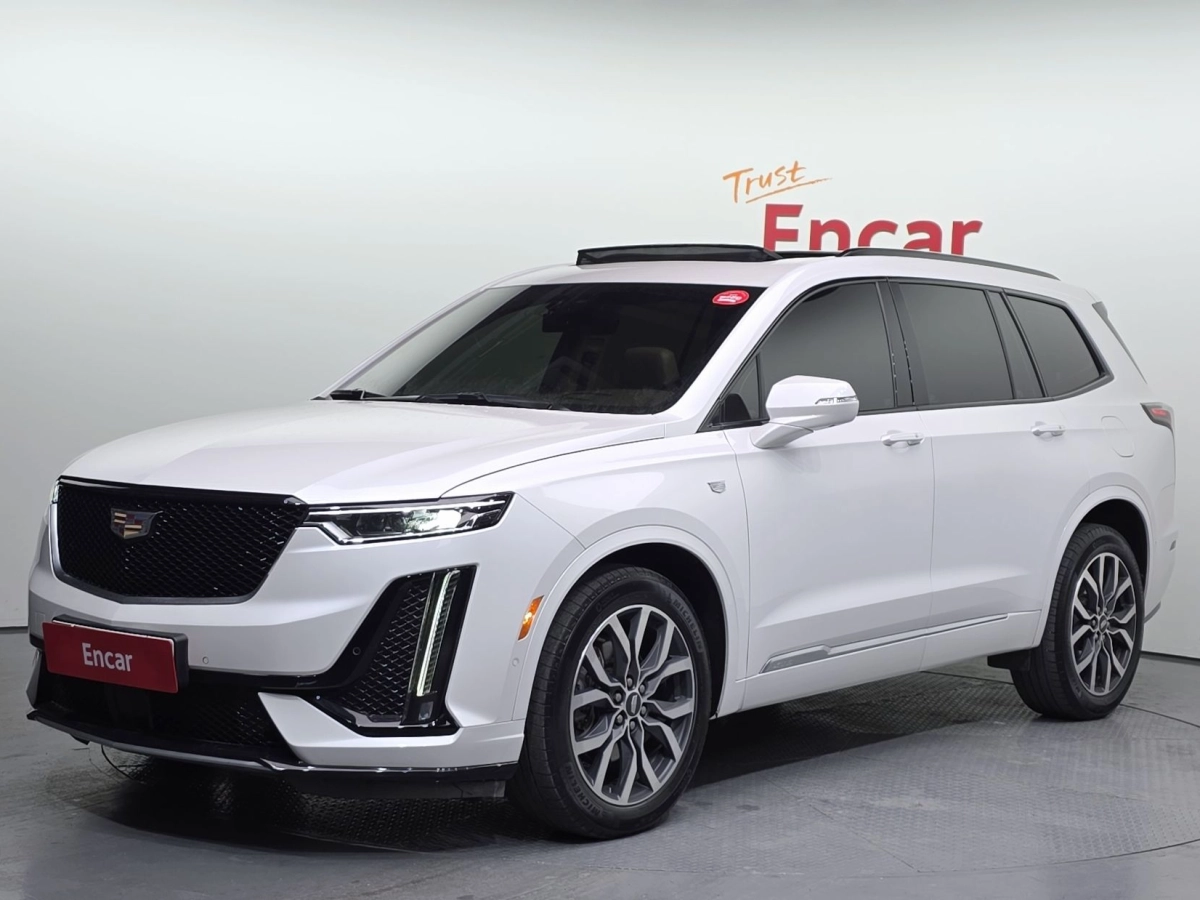 CADILLAC XT6  2021