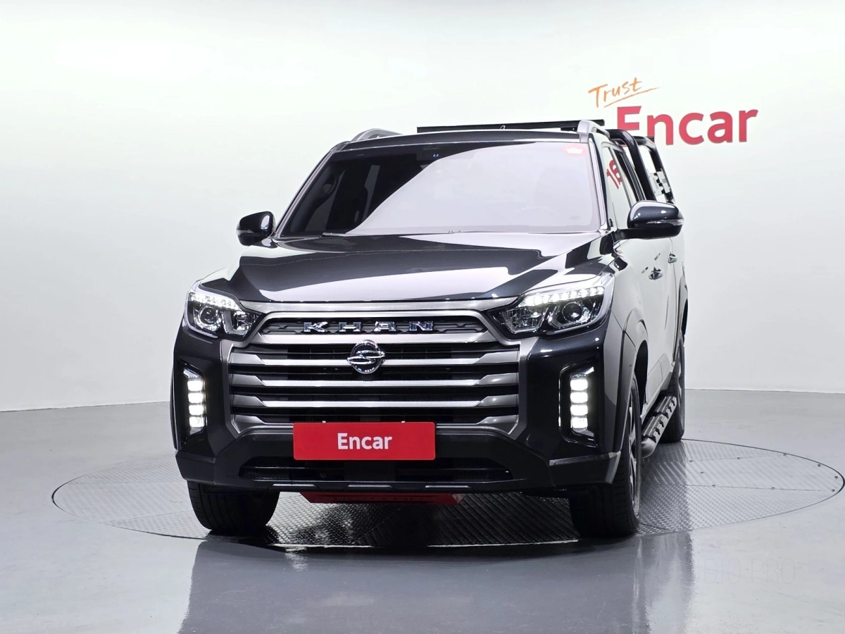 SSANGYONG REXTON SPORTS CAR