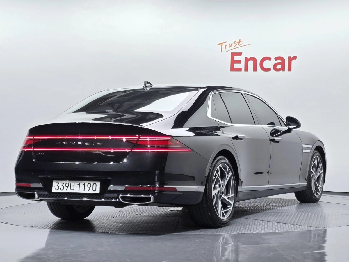 GENESIS G90 RS4  2023