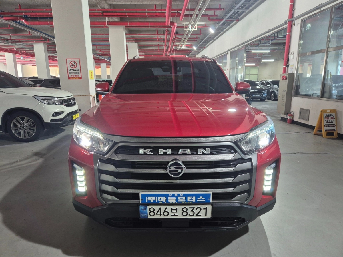 SSANGYONG REXTON SPORTS CAR