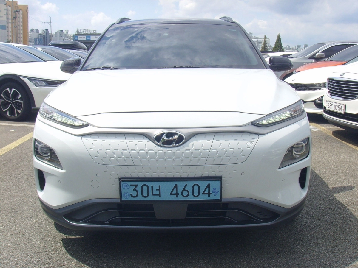 HYUNDAI KONA ELECTRIC