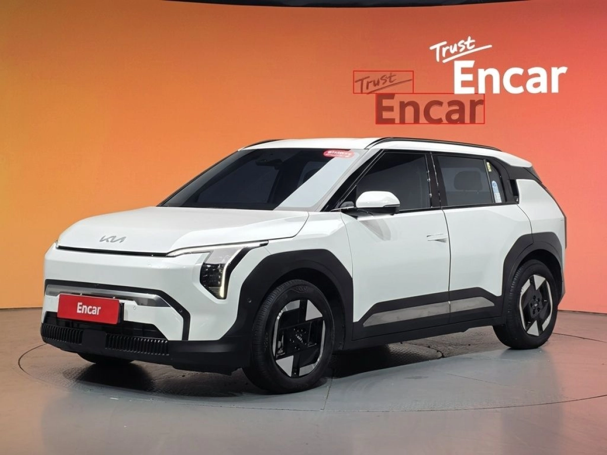 KIA EV3 2025
