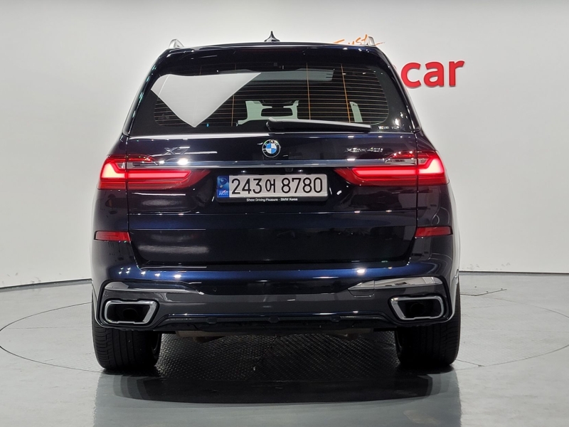 BMW X7 G07