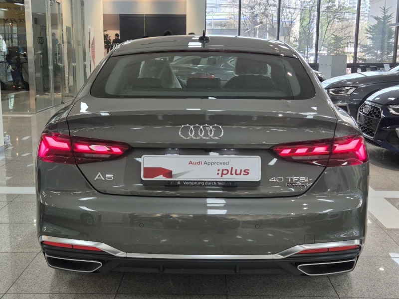 AUDI A5 F5