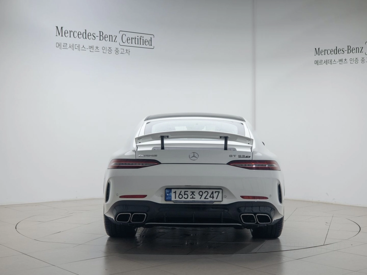 MERCEDES BENZ AMG GT