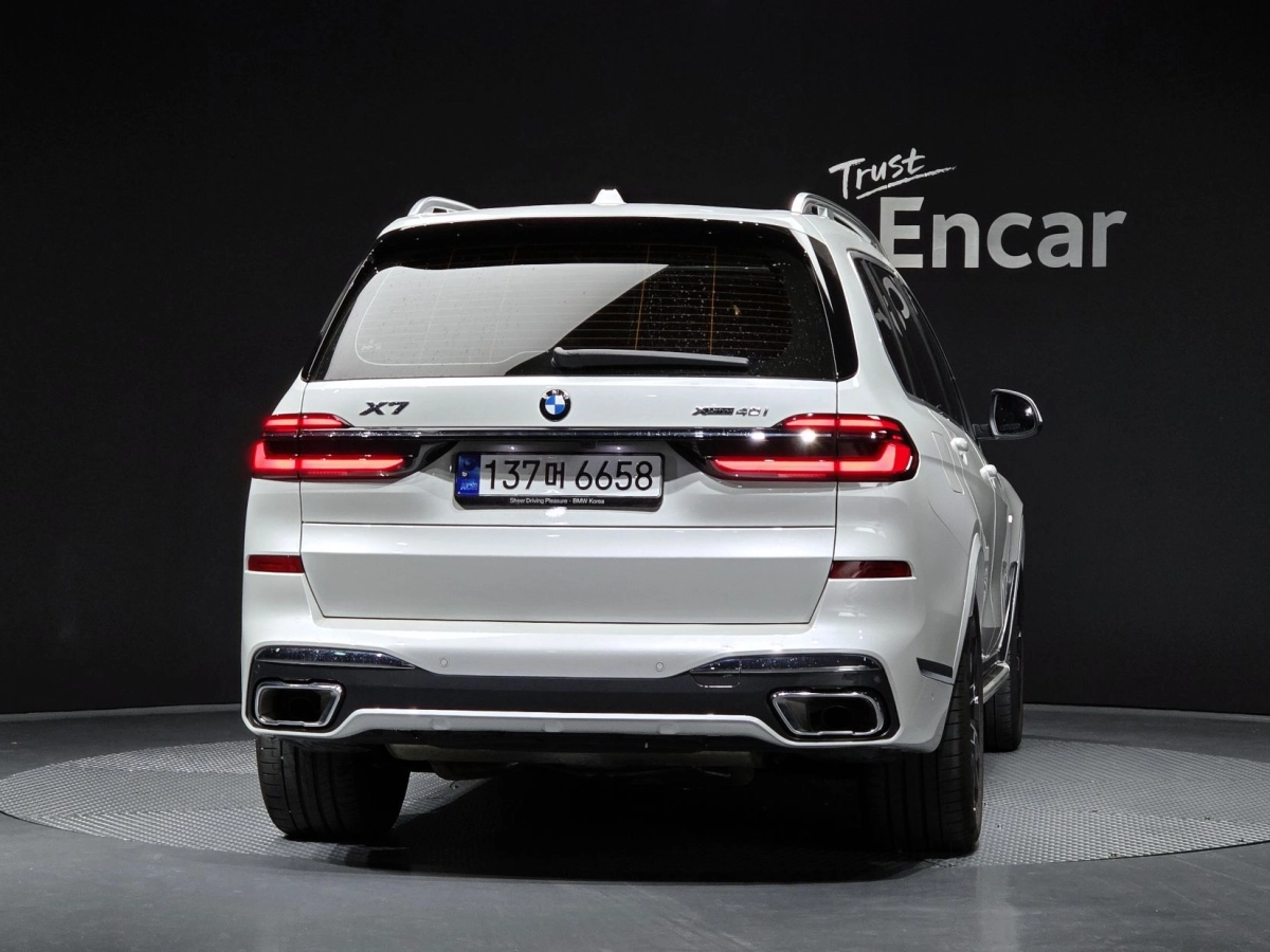BMW X7 G07