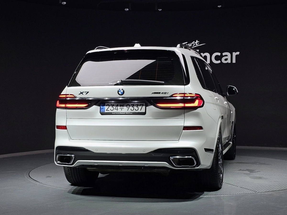 BMW X7 G07
